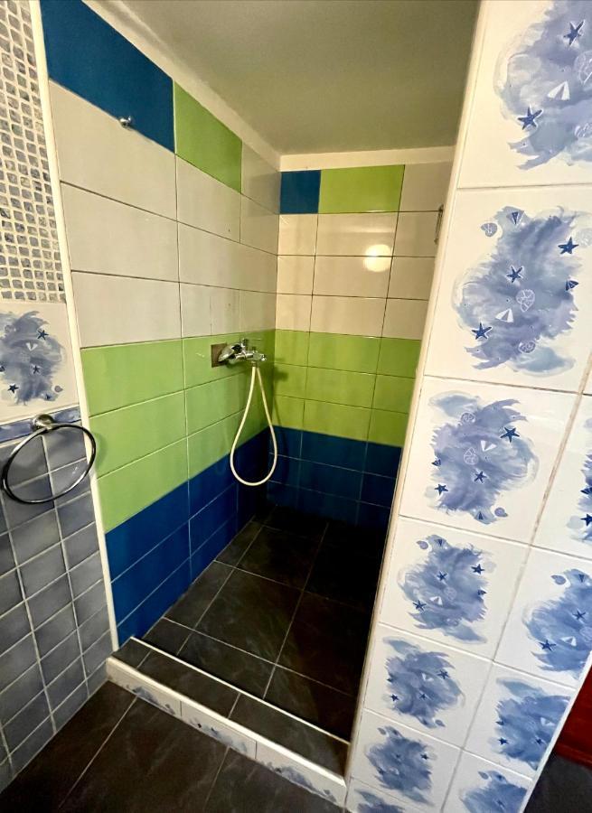 Sea Storm Apartments Изола Экстерьер фото