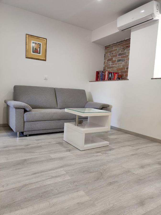Sea Storm Apartments Изола Экстерьер фото